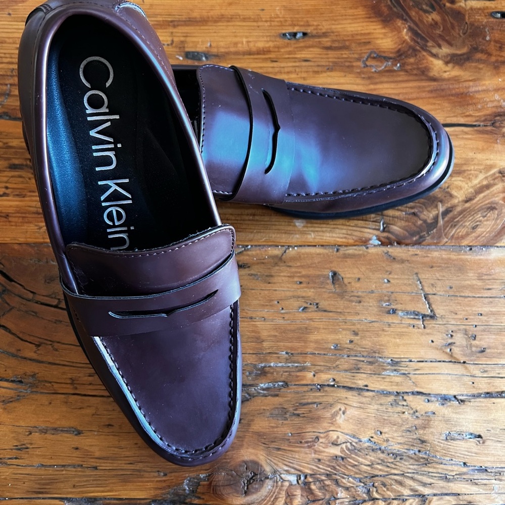 Calvin Klein Men's oxblood penny Loafers